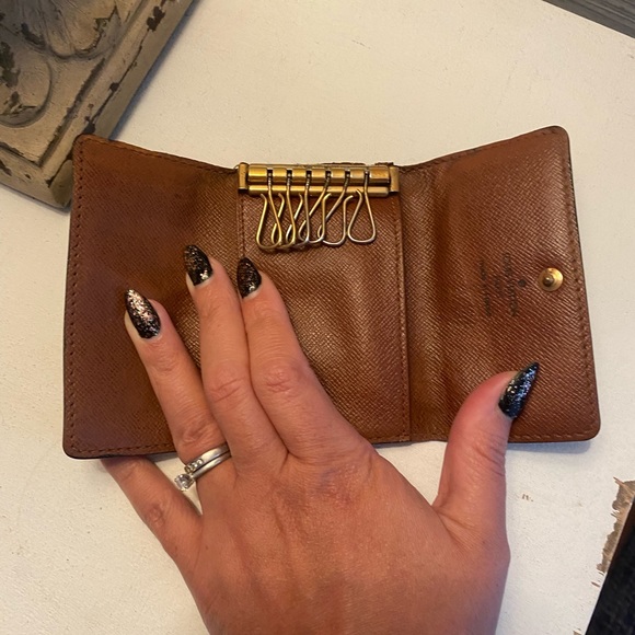 ❗️SOLD❗️Louis Vuitton Multicles 6 Key Case Six - Picture 5 of 9